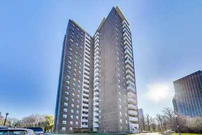 Condo Apartment in Toronto