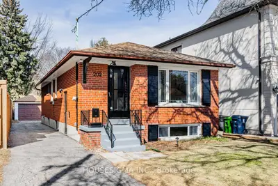 Detached in Toronto