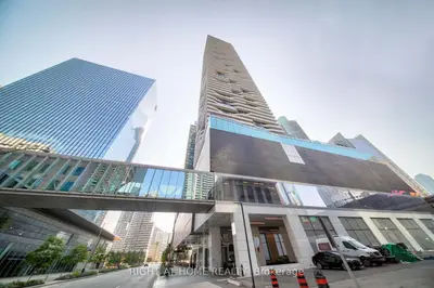 100 Harbour Street 1408, Toronto C01, On M5j 0b5
