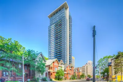 28 Linden Street 609, Toronto C08, On M4y 0a4