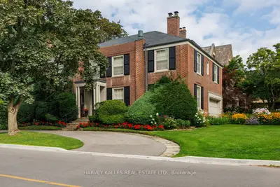 Detached in Toronto
