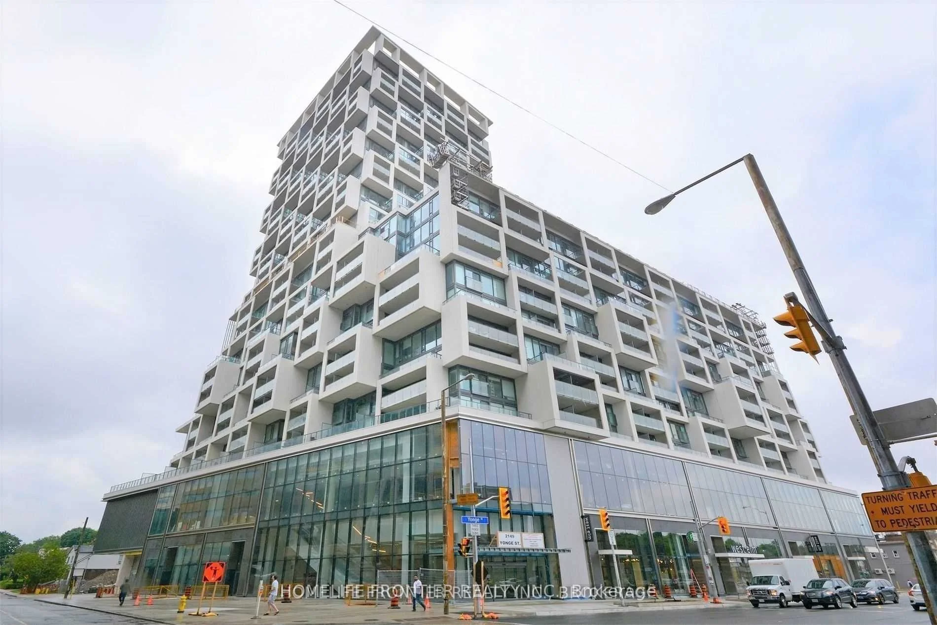 5 Soudan Avenue 815, Toronto C10, On M4s 1v5