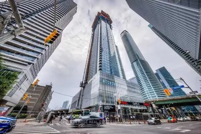 10 York Street 807, Toronto C01, On M5j 2z2
