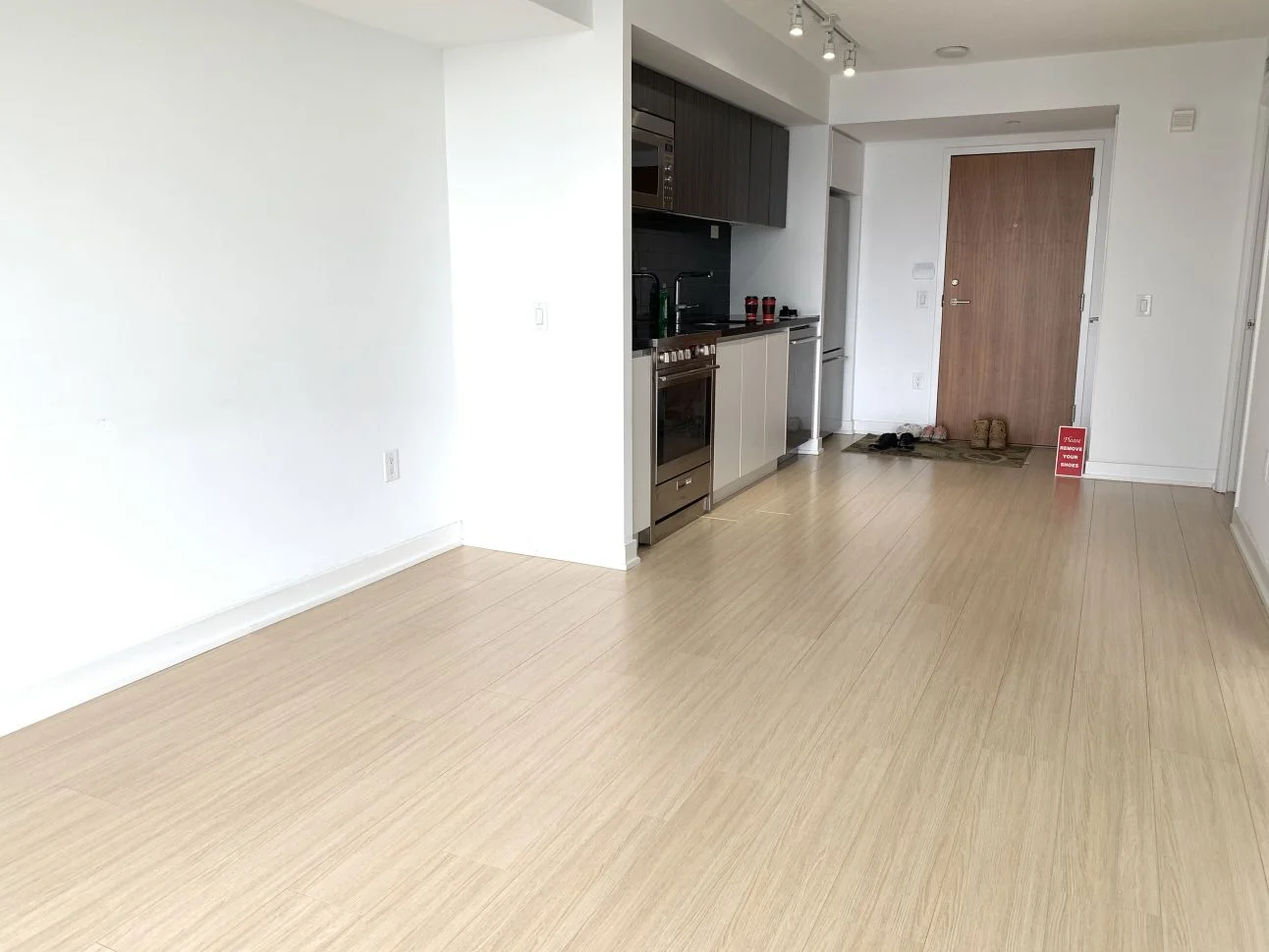 85 Queens Wharf Road 2711, Toronto C01, On M5v 0j9