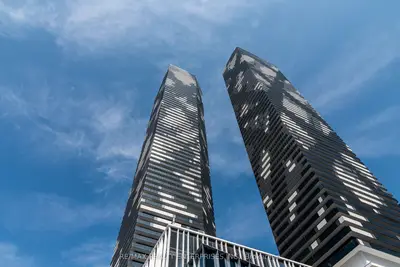 55 Cooper Street 6102, Toronto C08, On M5e 0g1
