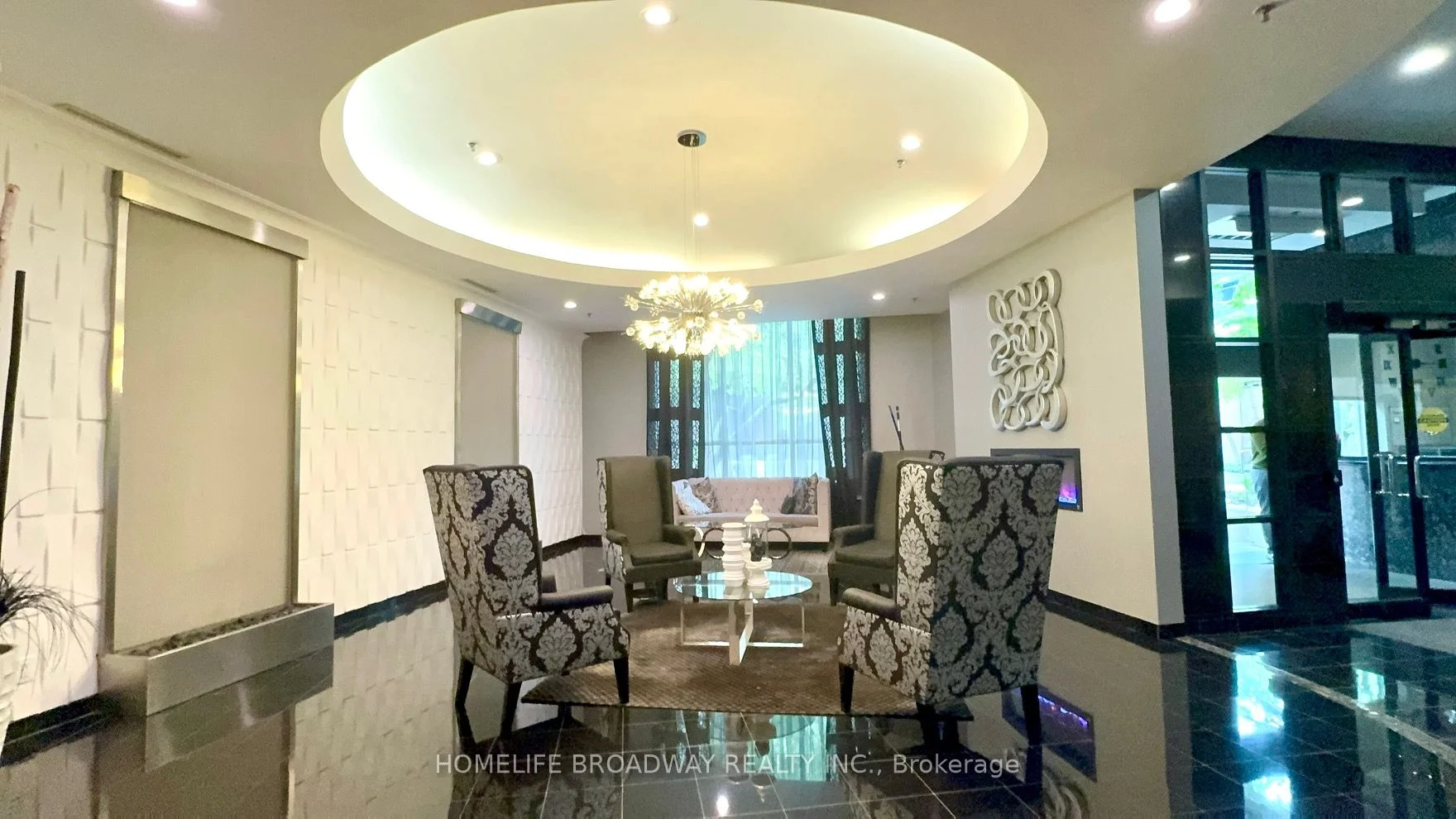 7 Carlton Street 809, Toronto C08, On M5b 2m3