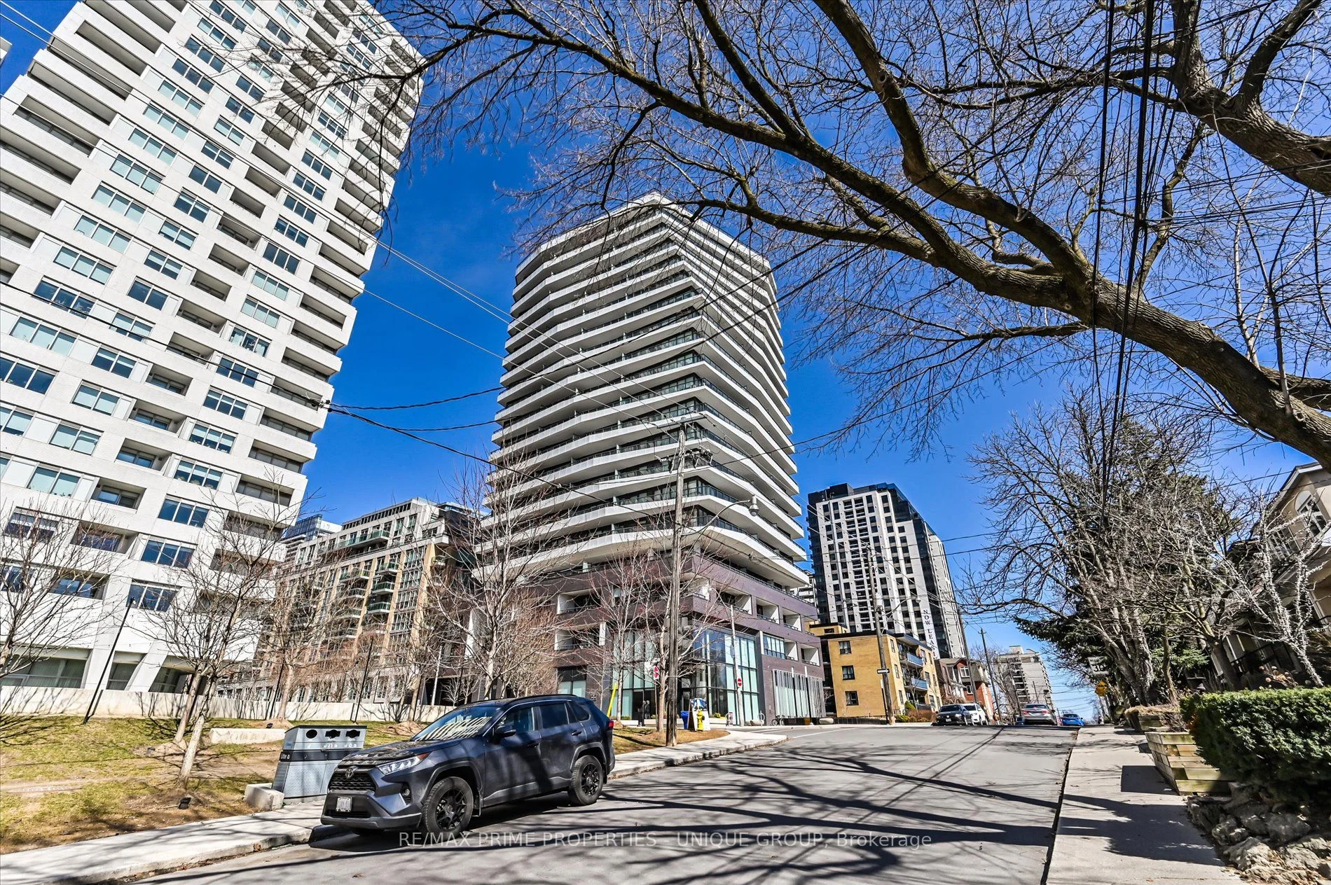 Condo Apartment in Toronto