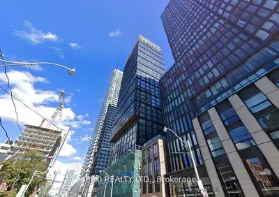 82 Dalhousie St. Street 2608, Toronto C08, On M5b 1y7