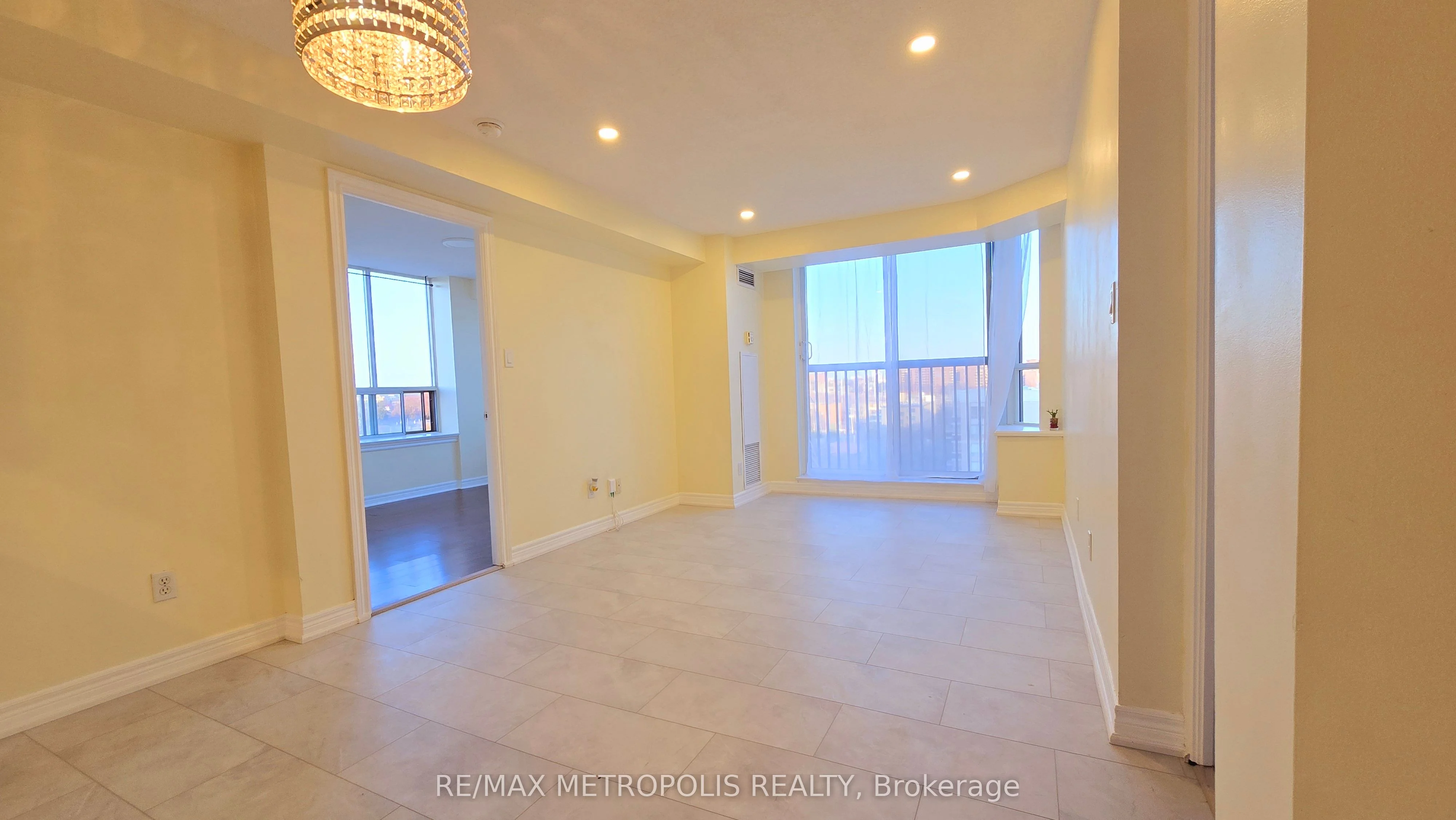 1700 Eglinton Avenue E 1117, Toronto C13, On M4a 2x4