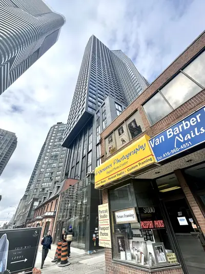 8 Wellesley Street W 1707, Toronto C01, On M4y 0j5