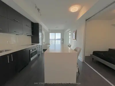 1080 Bay Street 2105, Toronto C01, On M5s 0a5