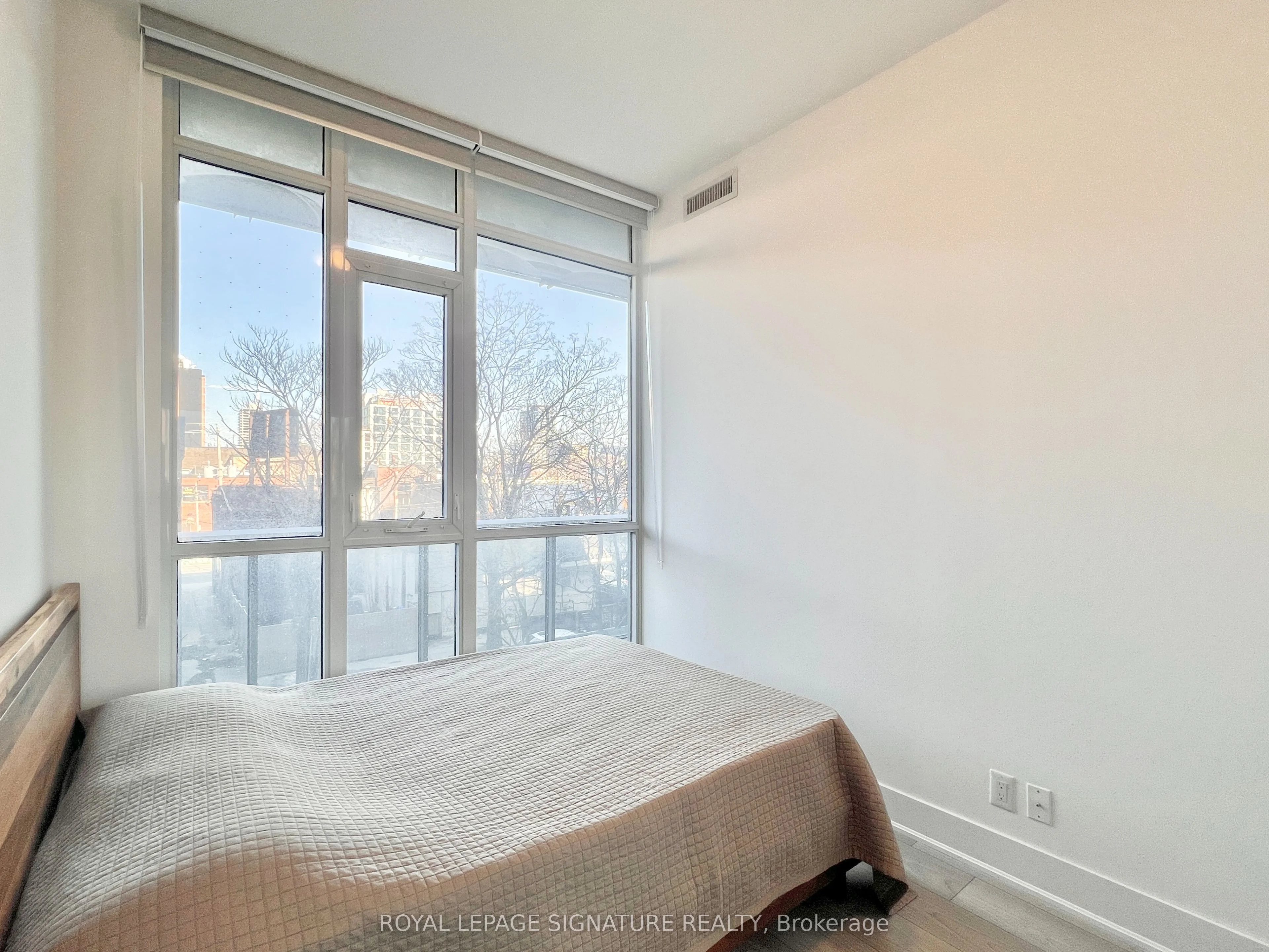 120 Parliament Street 303, Toronto C08, ON M5A 0N6