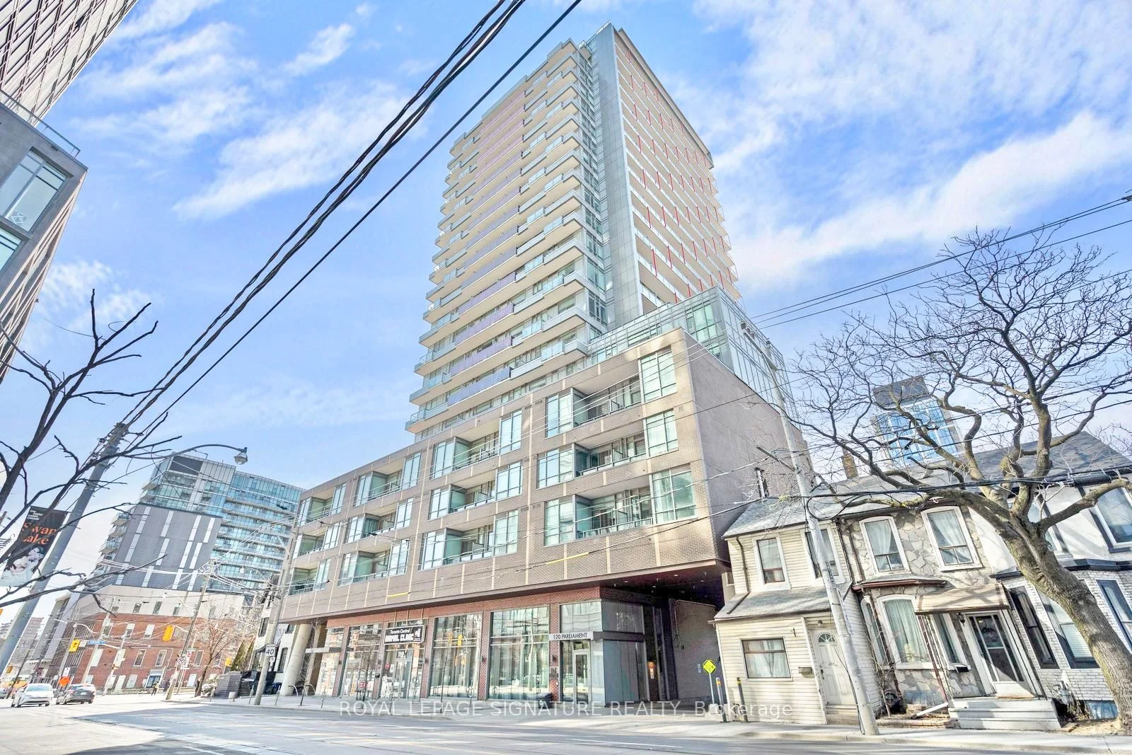 Condo Apartment in Toronto