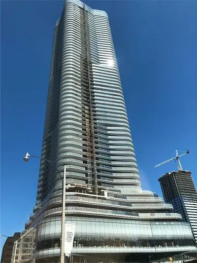 11 Wellesley Street W 5711, Toronto C01, On M4y 1e8