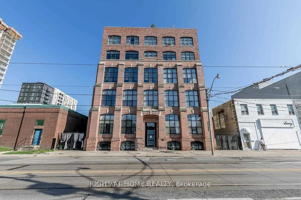 736 Dundas Street E 605, Toronto C08, On M5a 2c5