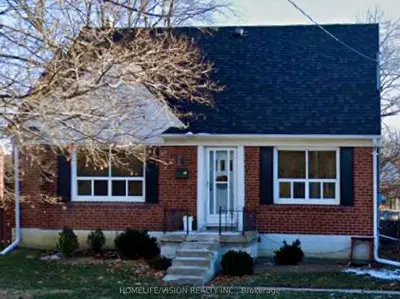 Detached in Toronto
