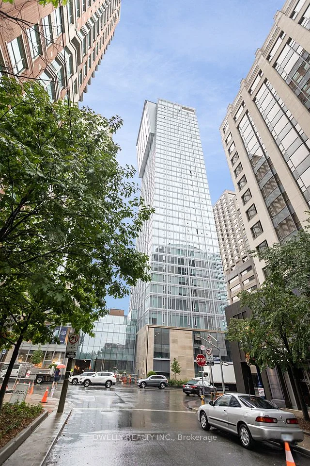 188 Cumberland Street 1805, Toronto C02, ON M5R 0B6