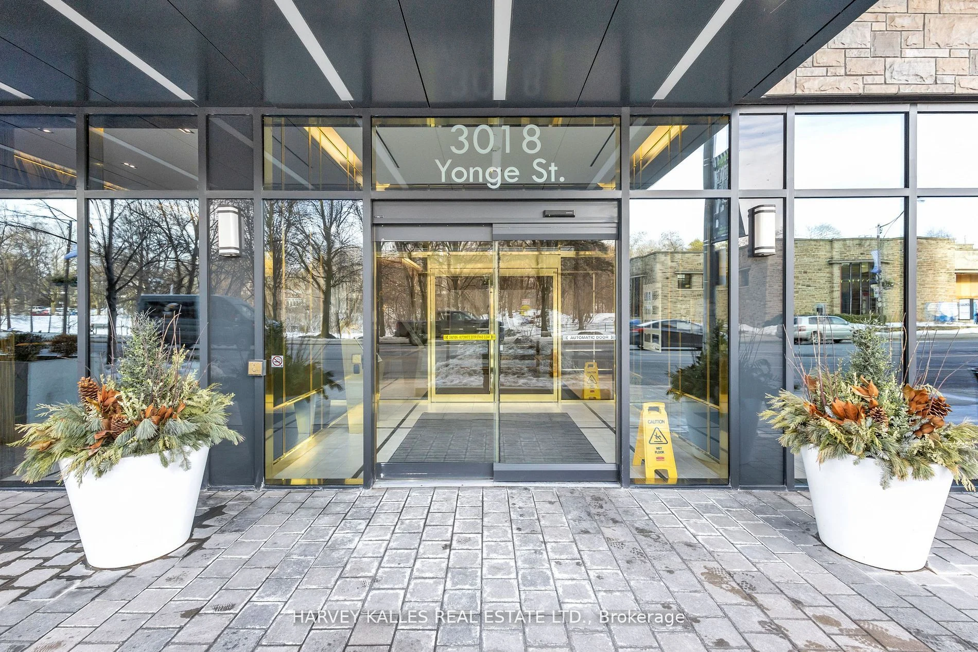 3018 Yonge Street 408, Toronto C04, On M4n 2k4