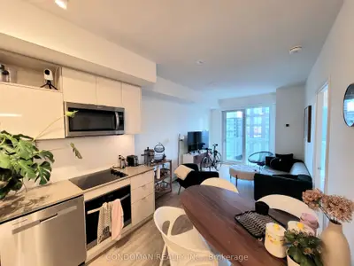 100 Dalhousie Street 2408, Toronto C08, On M5b 0c7