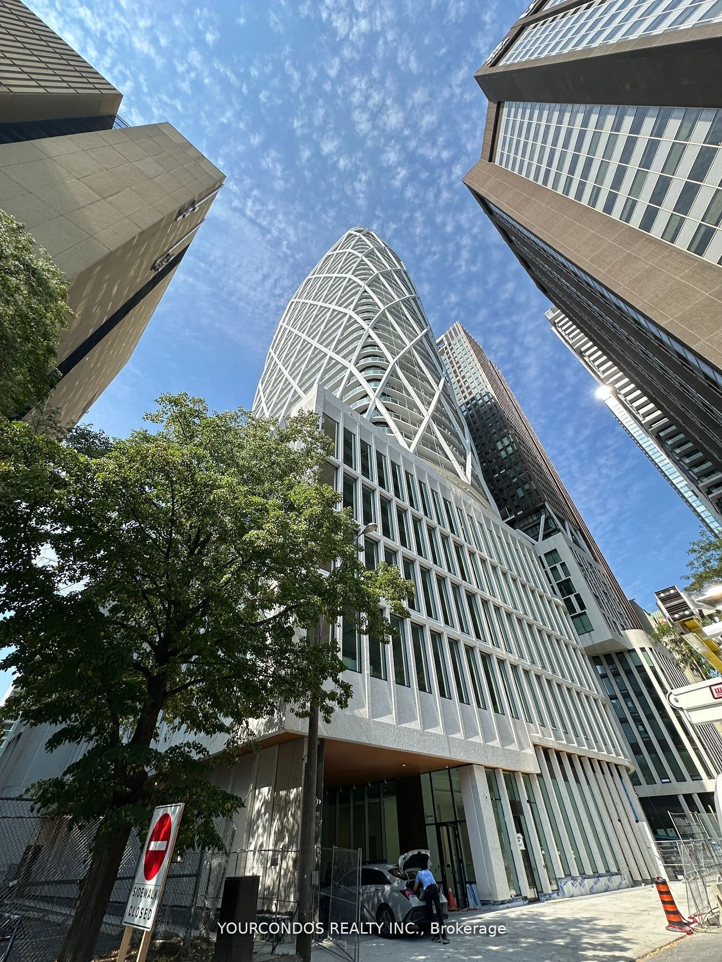Condo Apartment in Toronto