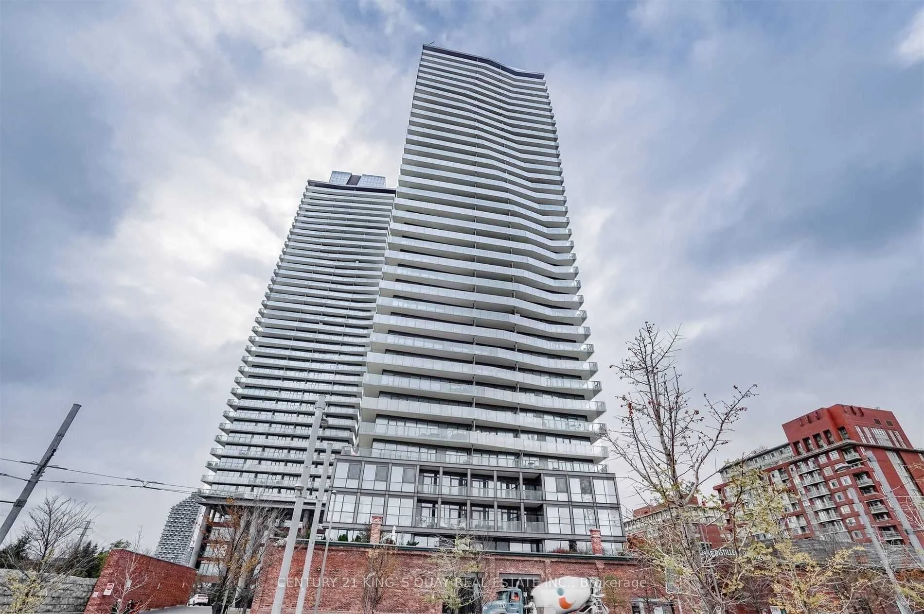 Condo Apartment in Toronto