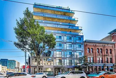 127 Queen Street E 1007, Toronto C08, On M5c 1s1