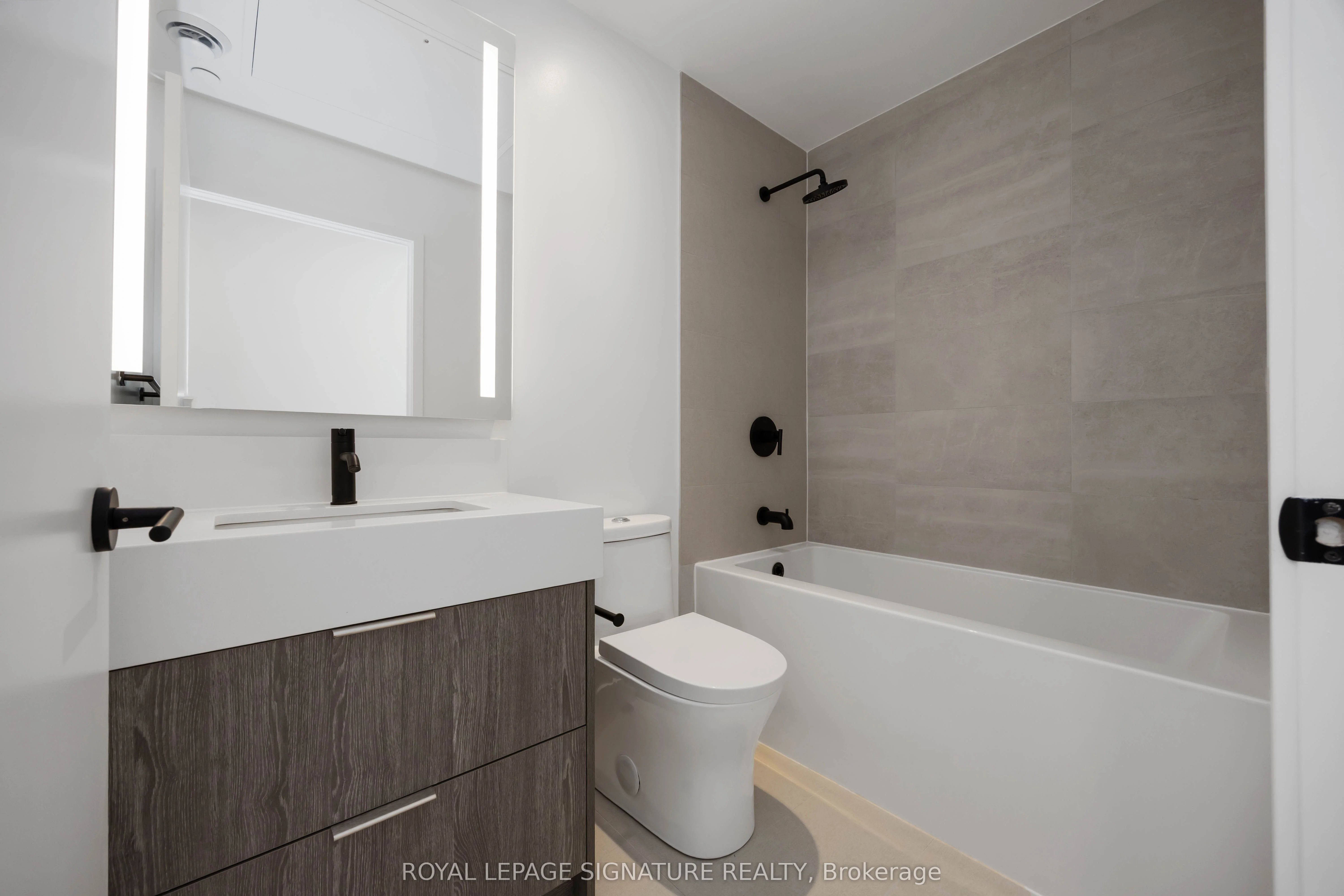 308 Jarvis Street 2510, Toronto C08, ON M5B 2C2