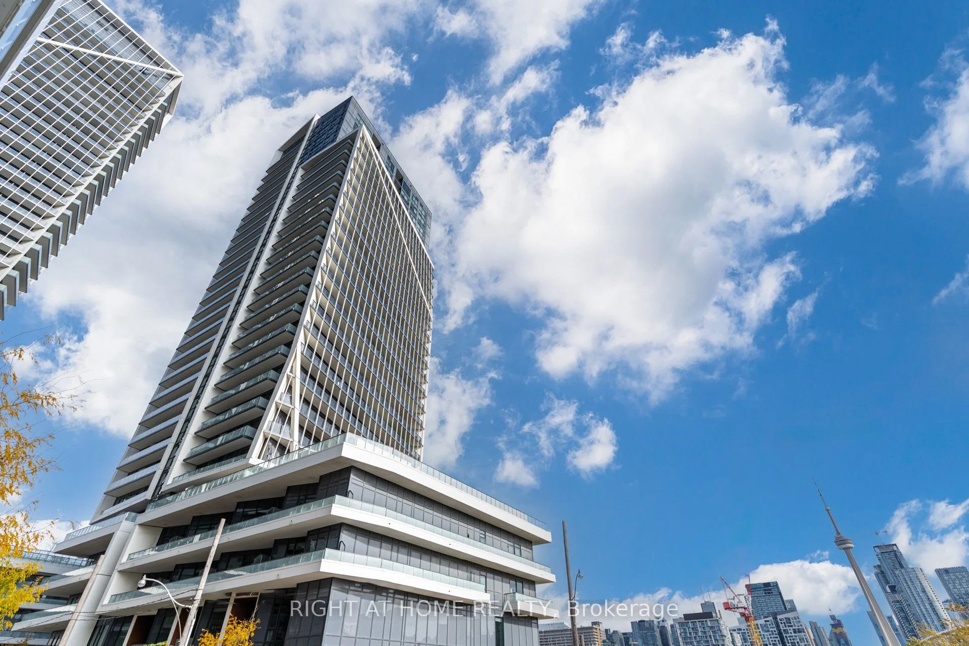 Condo Apartment in Toronto
