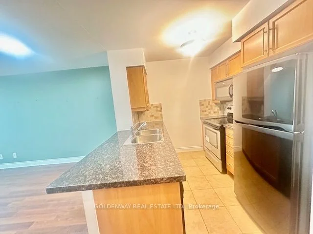 25 Greenview Avenue 1523, Toronto C07, ON M2M 0A5