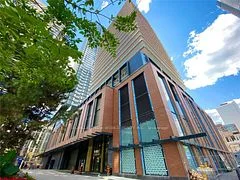 18 Maitland Terrace 2401, Toronto C08, ON M4Y 1Y3