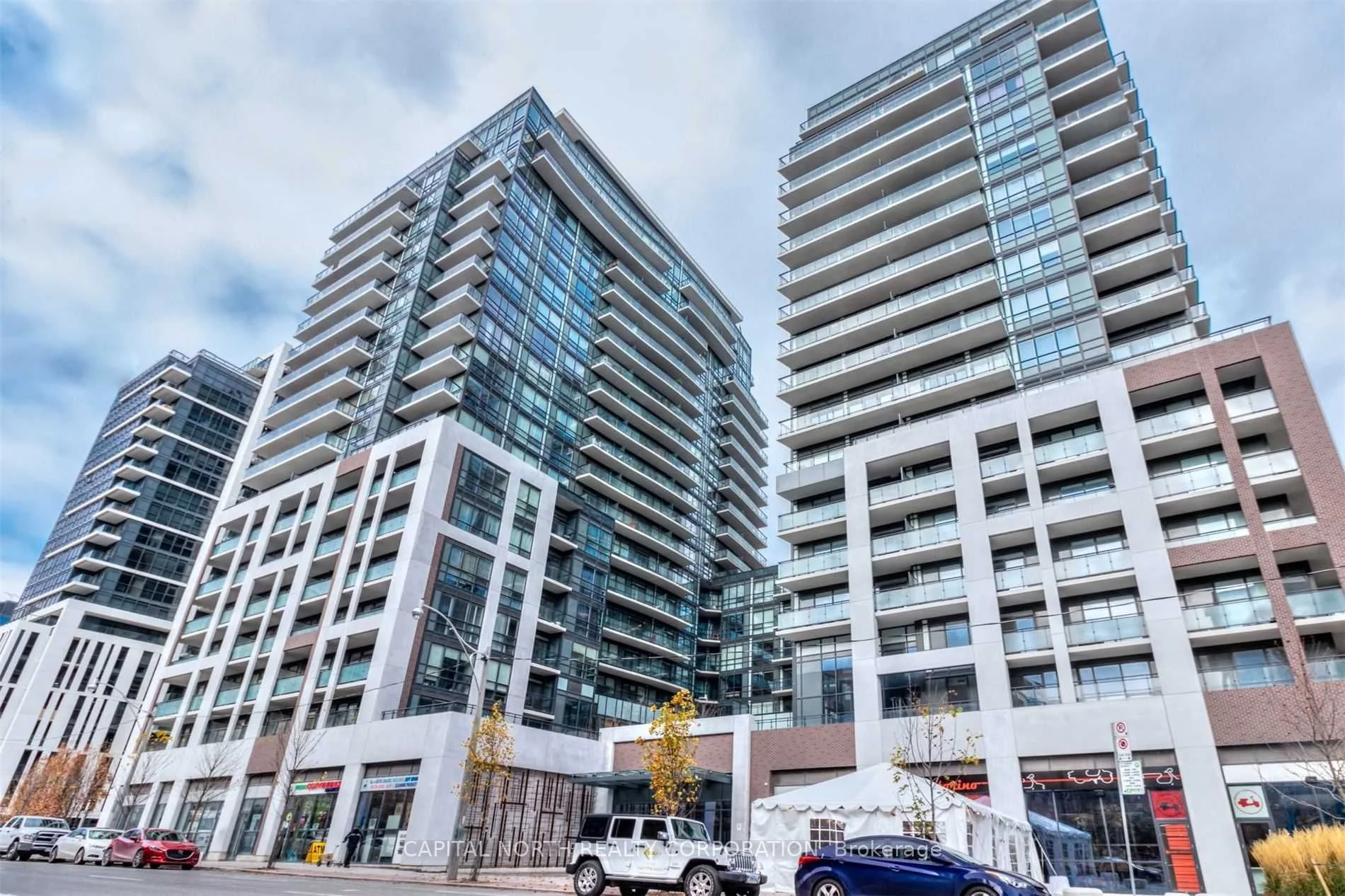 Condo Apartment in Toronto