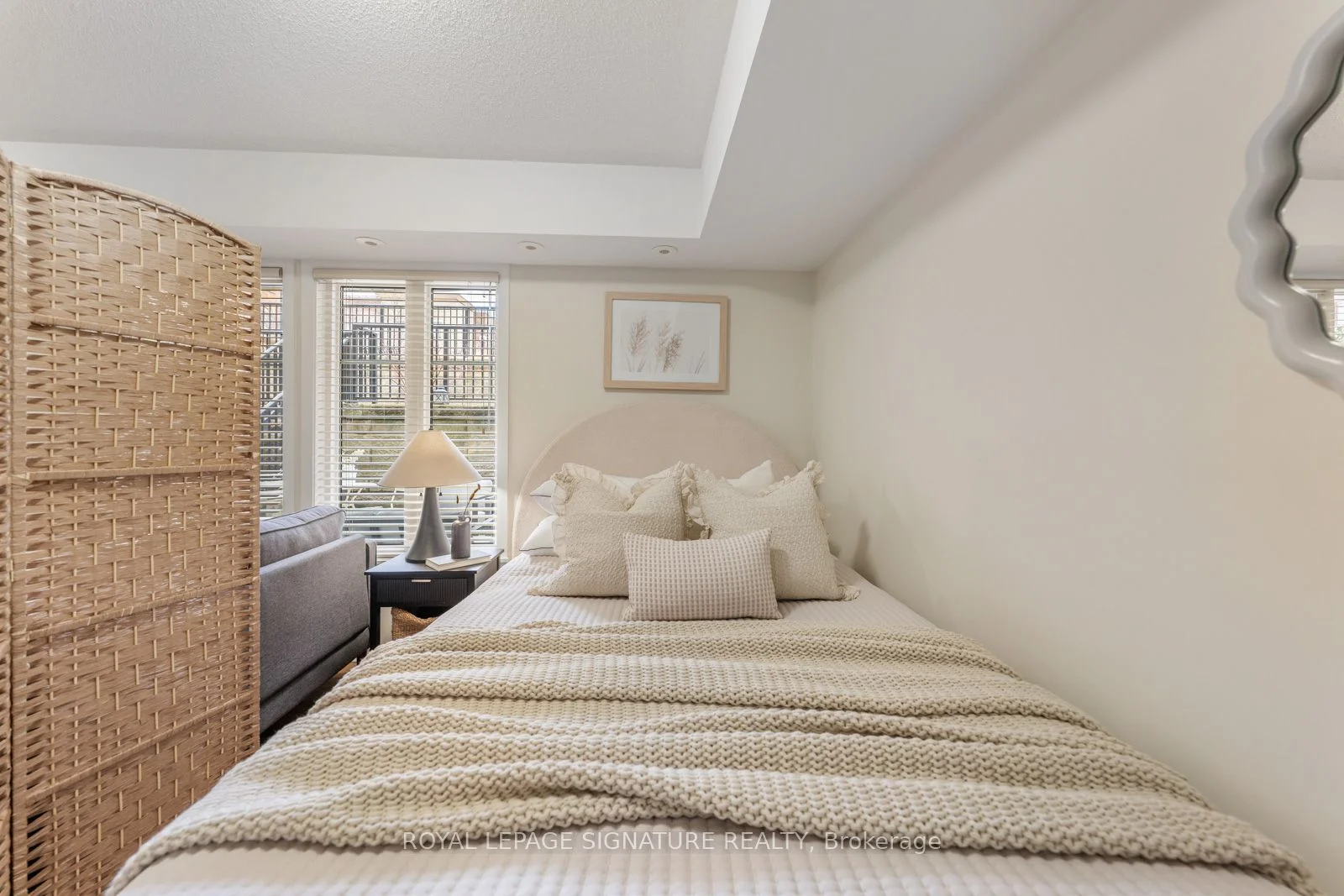 21 Pirandello Street 1206, Toronto C01, ON M6K 3P4