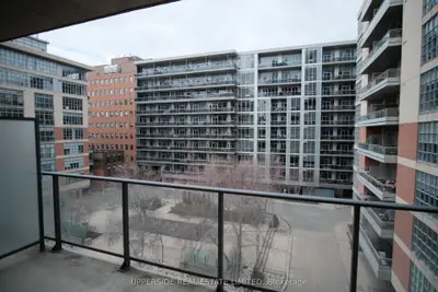 478 King Street W 518, Toronto C01, On M5v 0a8