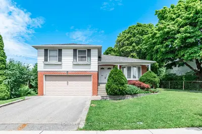 Detached in Toronto