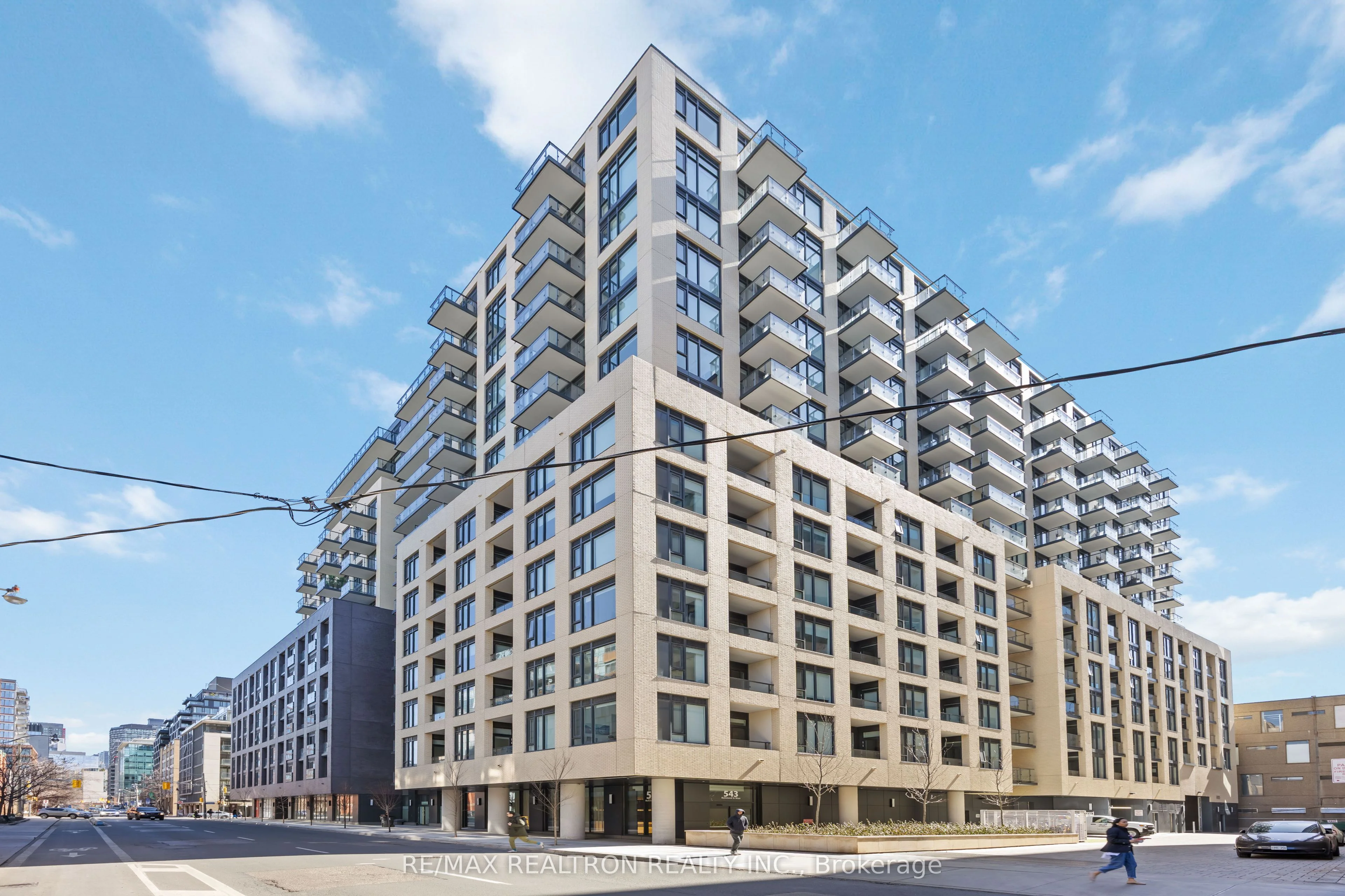 Condo Apartment in Toronto