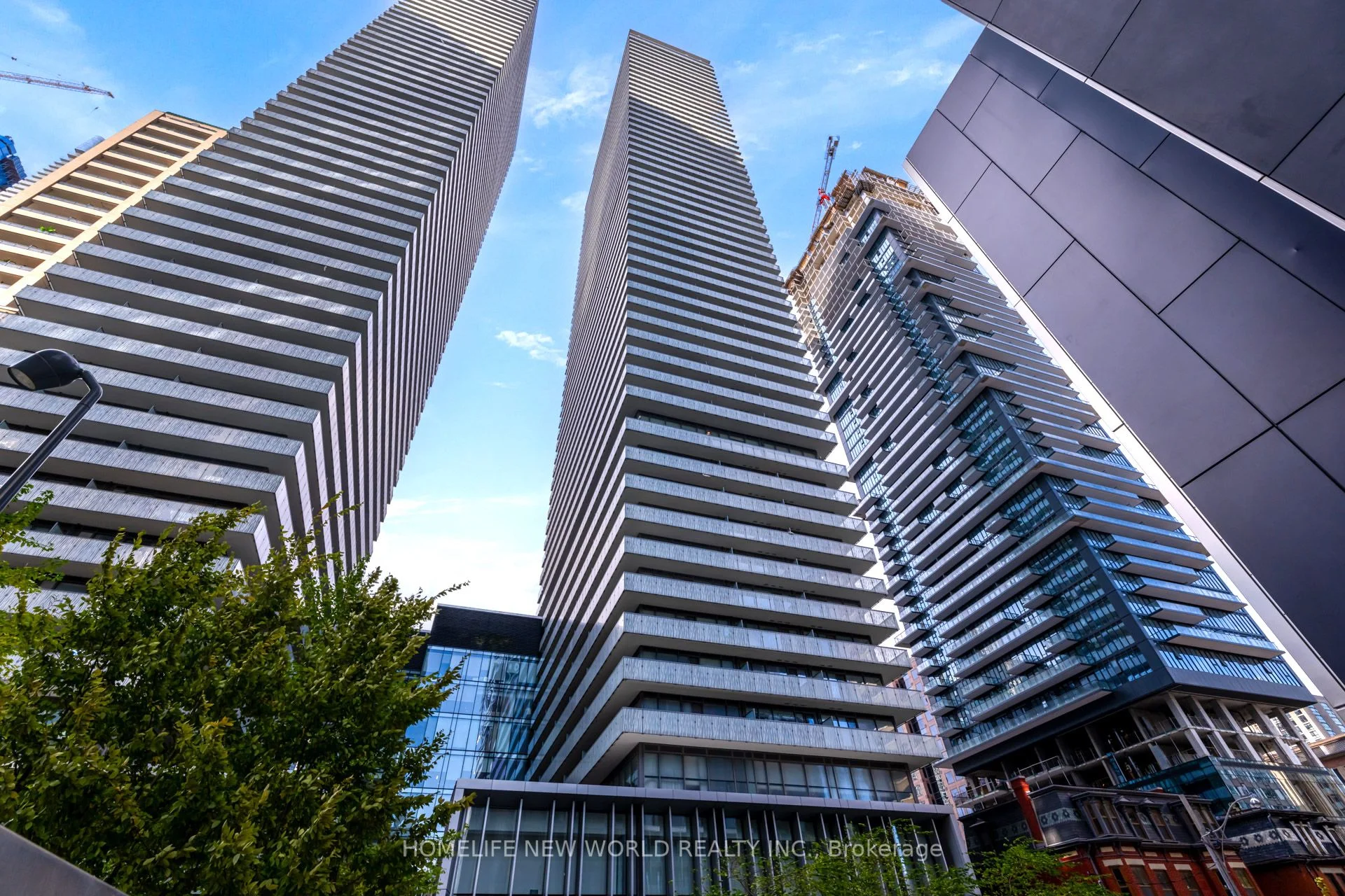Condo Apartment in Toronto