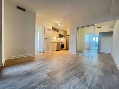 135 Lower Sherbourne Street 836, Toronto C08, On M5a 1y4