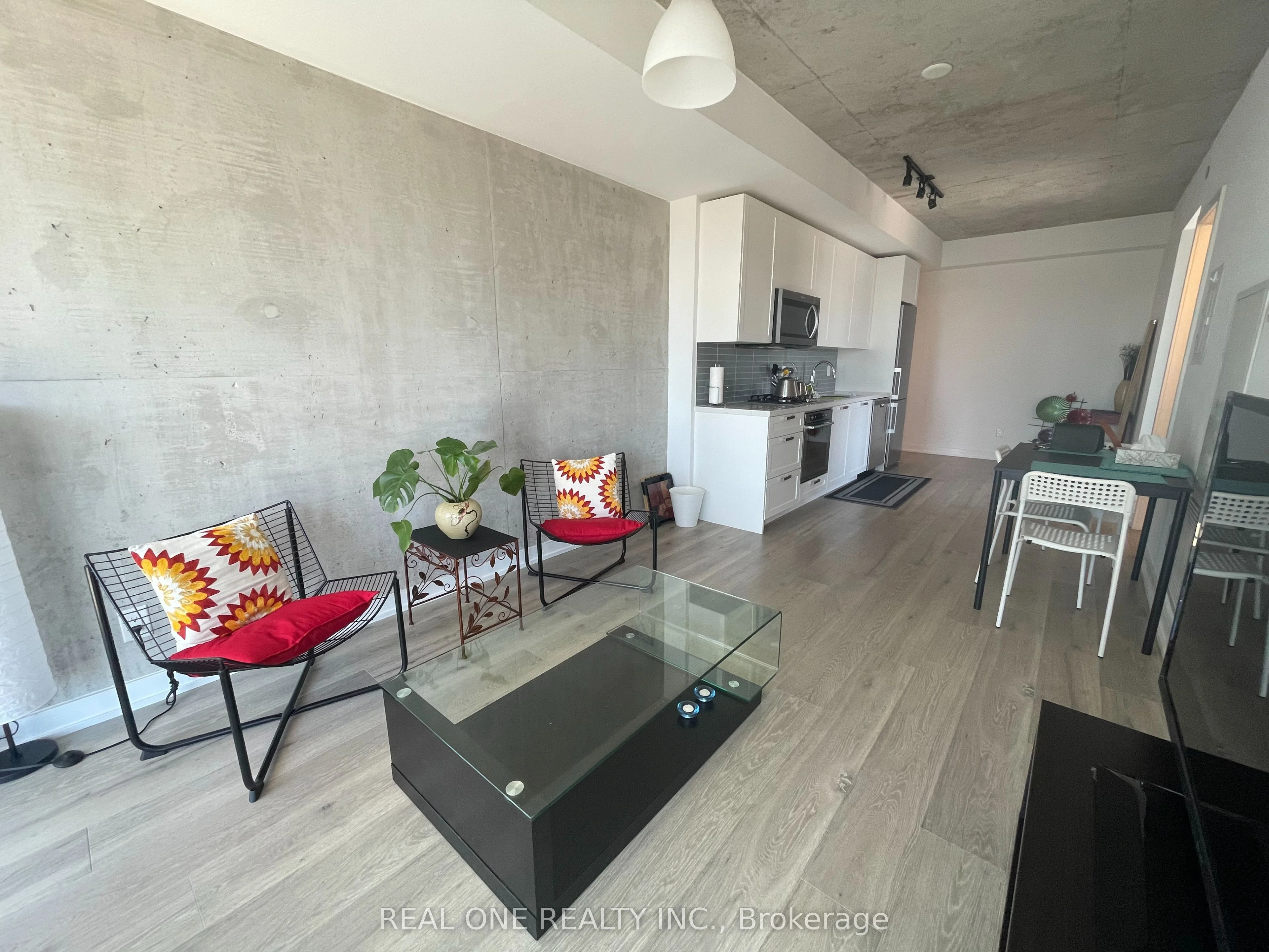 55 Ontario Street 1204, Toronto C08, On M5a 0t8
