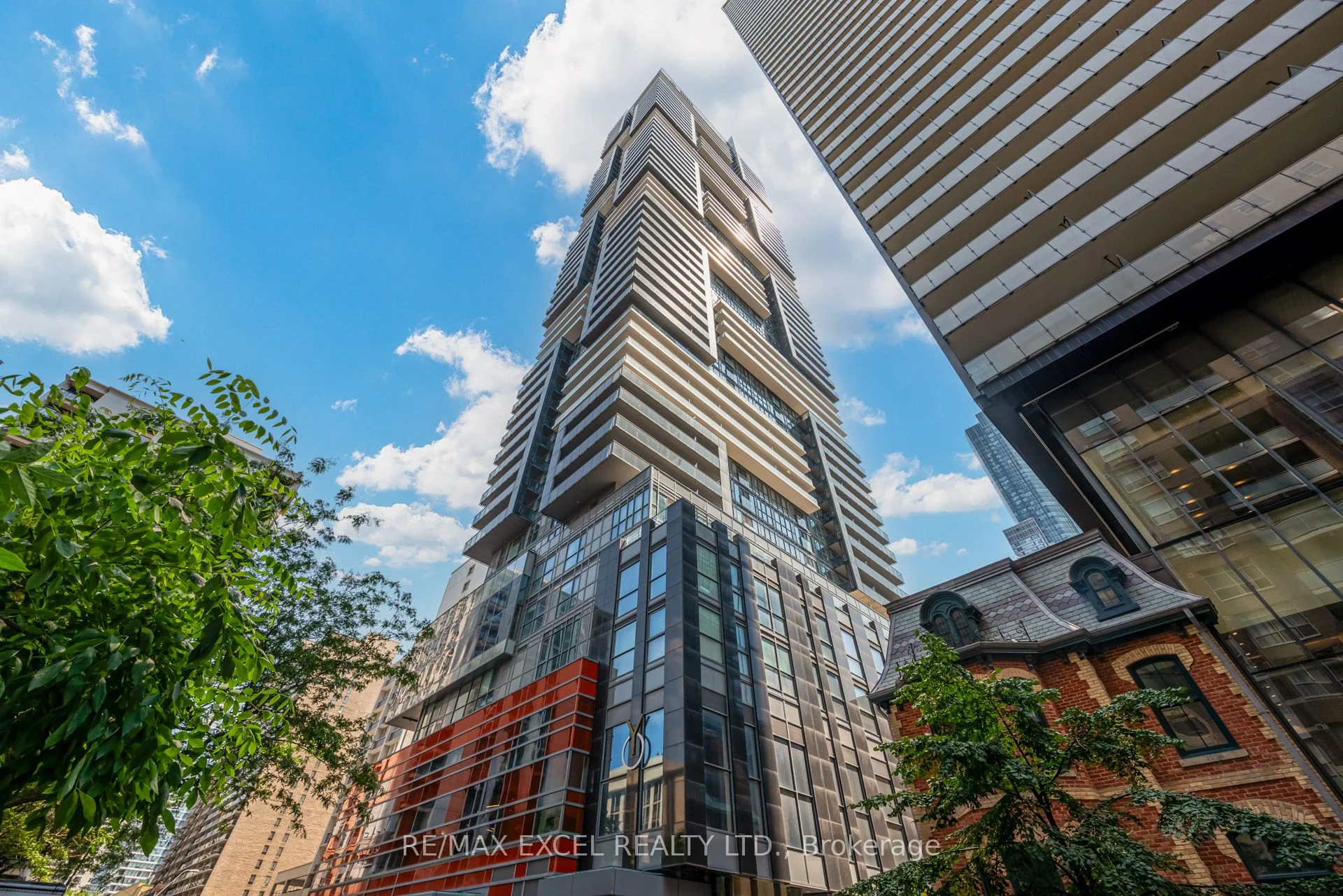 7 Grenville Street 1907, Toronto C01, On M4y 0e9
