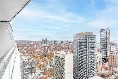 85 Wood Street 3718, Toronto C08, On M4y 0e8