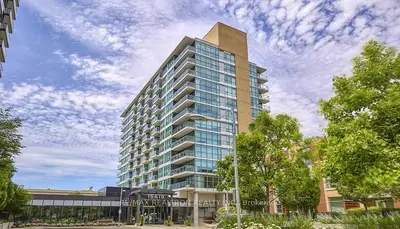 15 Singer Court 703, Toronto C15, On M2k 0b1