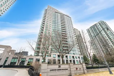 Condo Apartment in Toronto
