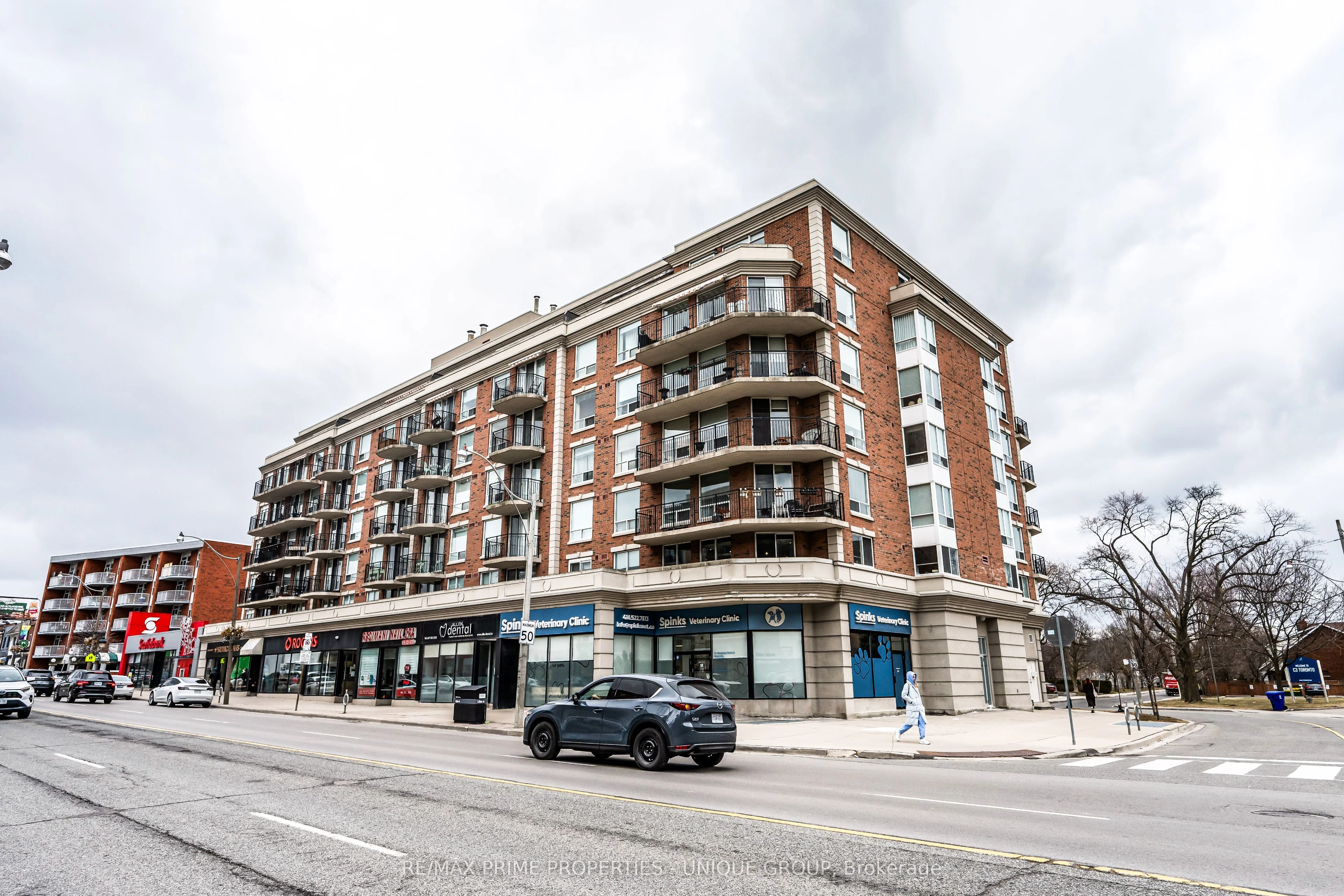 Condo Apartment in Toronto