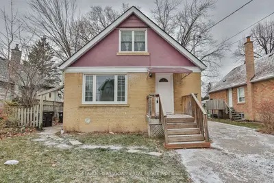 Detached in Toronto