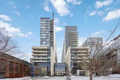 Condo Apartment in Toronto