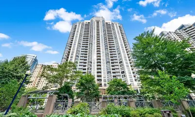 10 Northtown Way 2310, Toronto C14, On M3h 5s9