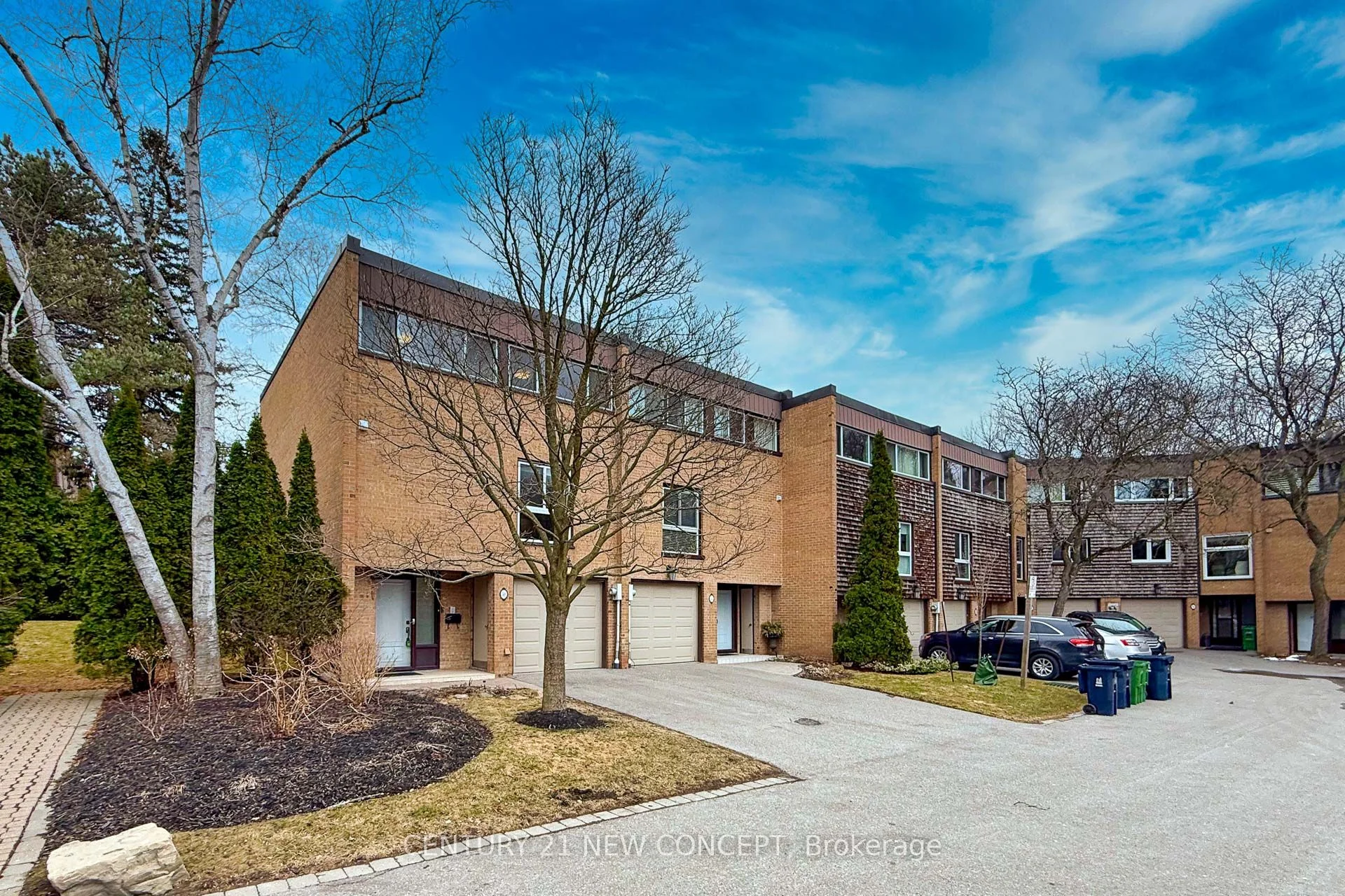 Condo Townhouse in Toronto