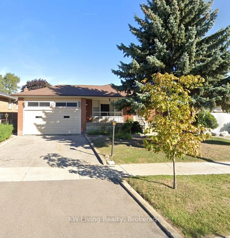 284 Cocksfield Avenue BSMT, Toronto C06, ON M3H 3T9