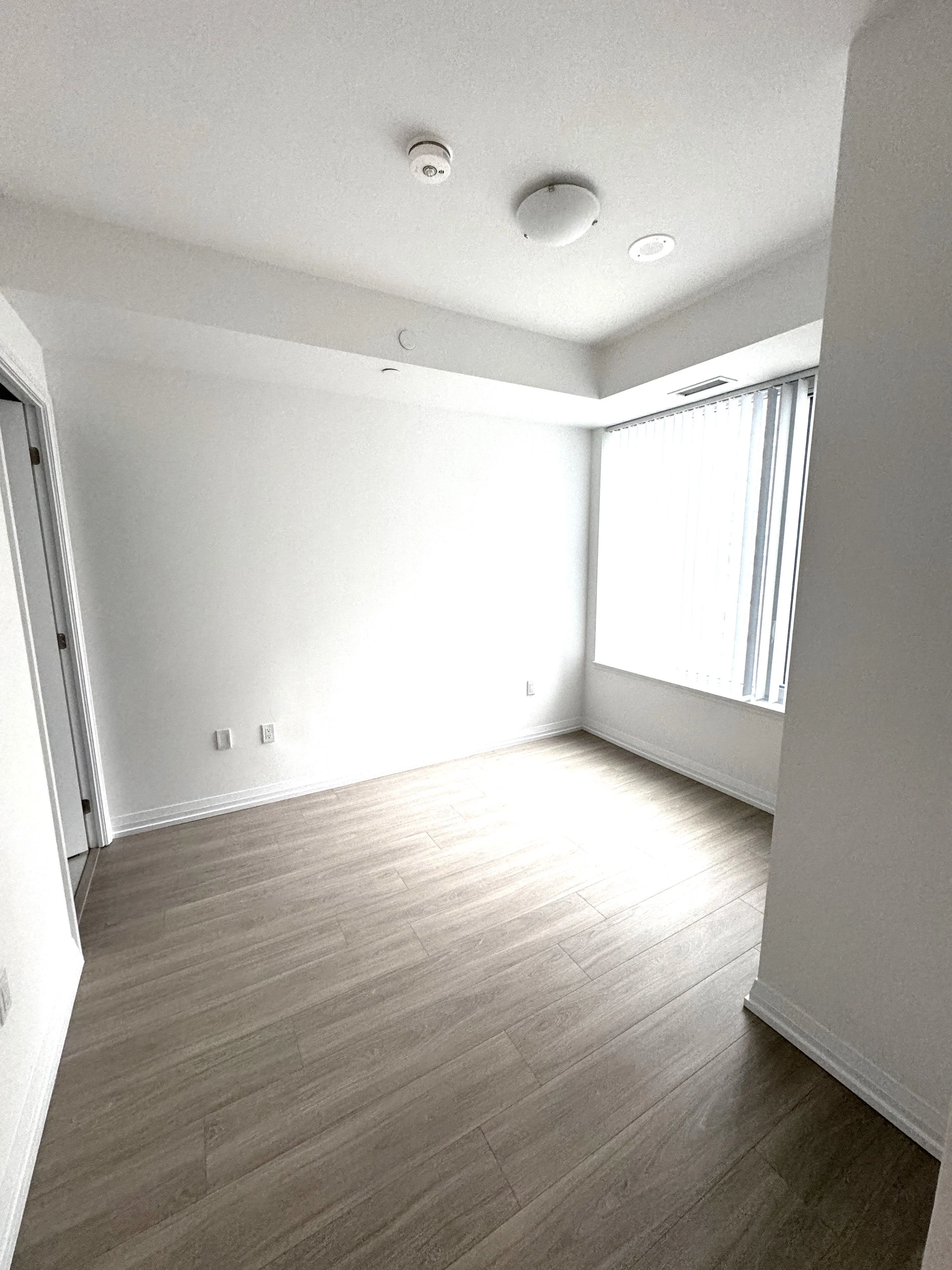 50 Dunfield Avenue 1511, Toronto C10, On M4s 0e4