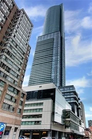 386 Yonge Street 3901, Toronto C01, On M5b 0a5